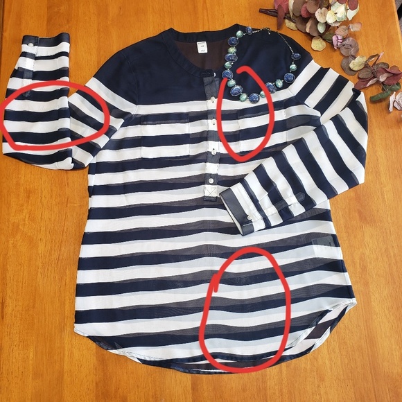OLD NAVY Stripe Blouse!!! - Picture 5 of 8